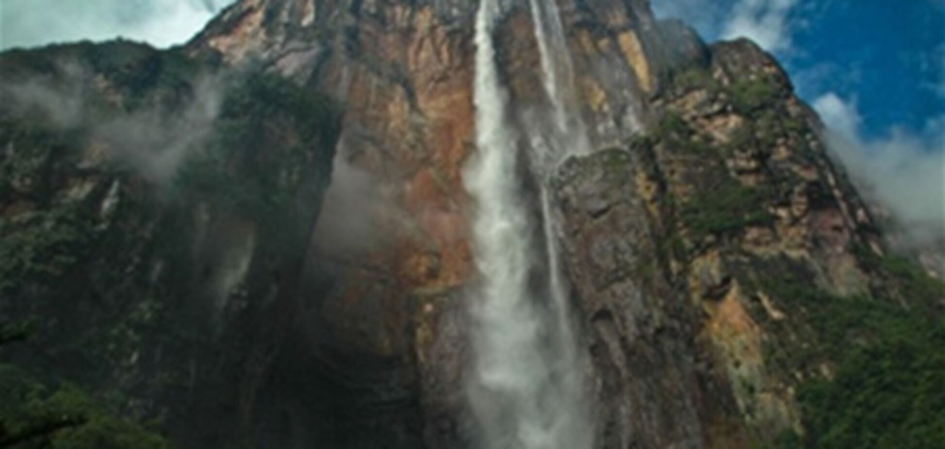 Водоспад Анхель у Венесуелі