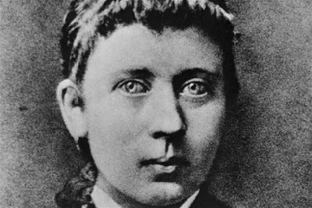 Портрети батьків Гітлера виставлять на онлайн-аукціон