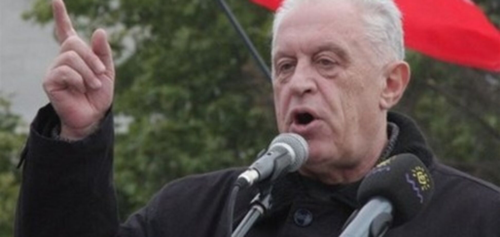 Зовнішня політика України: від обману до зрадництва