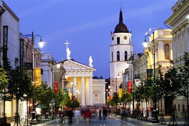 Батьківщина Гітлера зрадила Литву