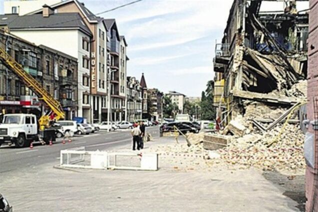В центре Днепра рухнул дом