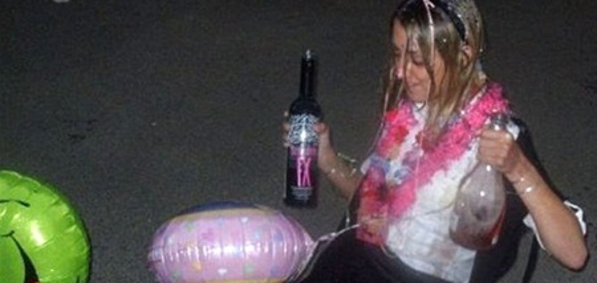 Пьяная политик опозорилась в Facebook. Фото
