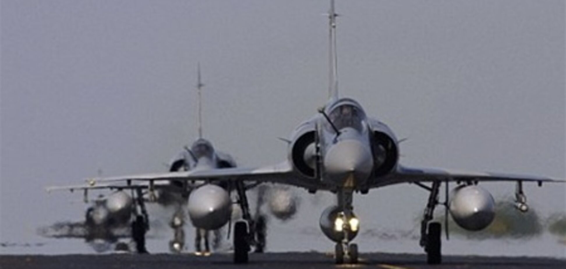 НАТО выясняет причины столкновения самолетов в Литве