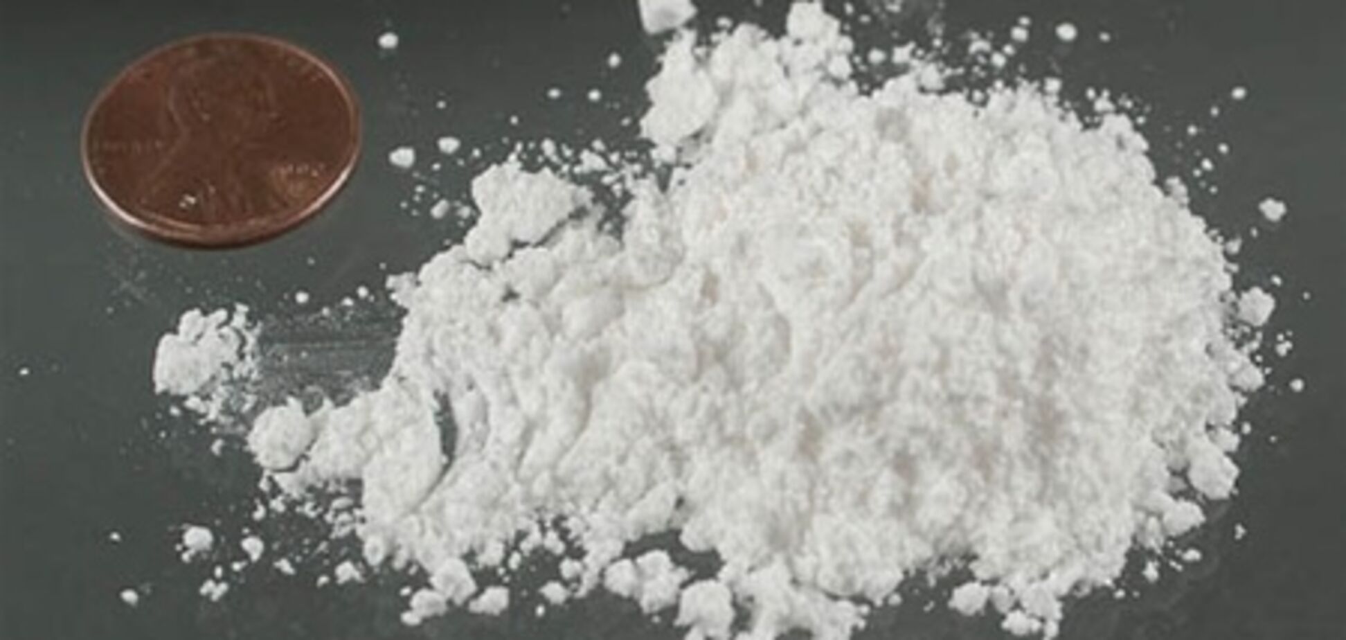 Донецьк. В аеропорту затримано велику партію кокаїну