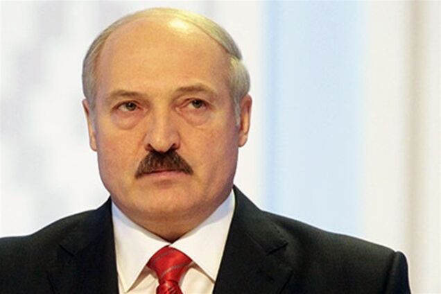 Лукашенко обещает, что обнищания Беларуси не будет
