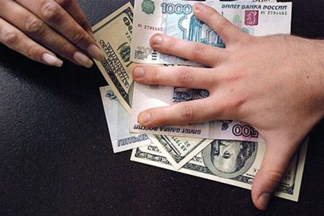 Колектори тероризують людей