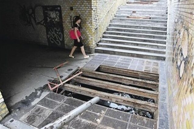 Киевские переходы пообещали отремонтировать