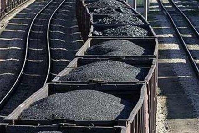 Чоловік загинув під колесами поїзда, намагаючись вкрасти вугілля