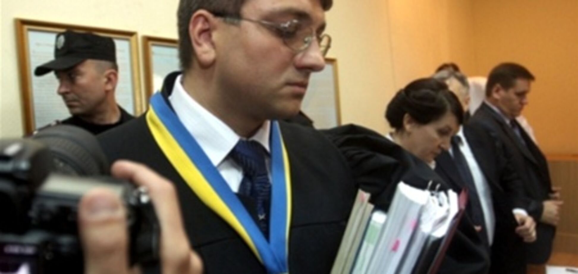 В деле Тимошенко появился 22-й том, которого еще вчера не было