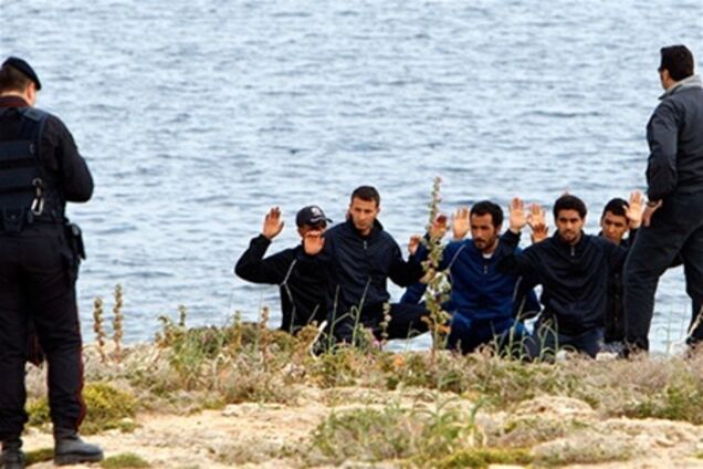 Більше ста людей загинули на судні, вивозячи 300 біженців з Лівії на Лампедузу