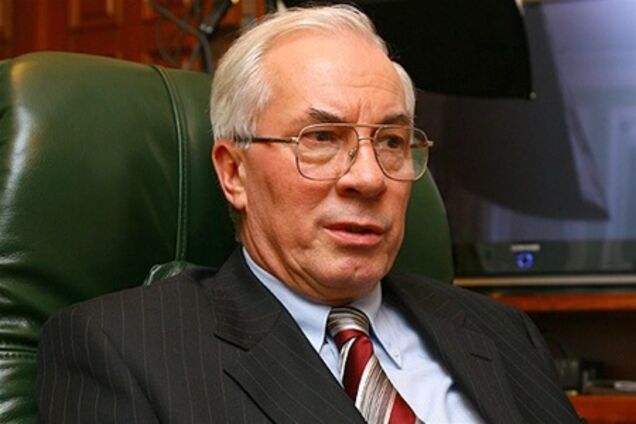 Азаров вважає за необхідне підтримати розвиток народних ремесел