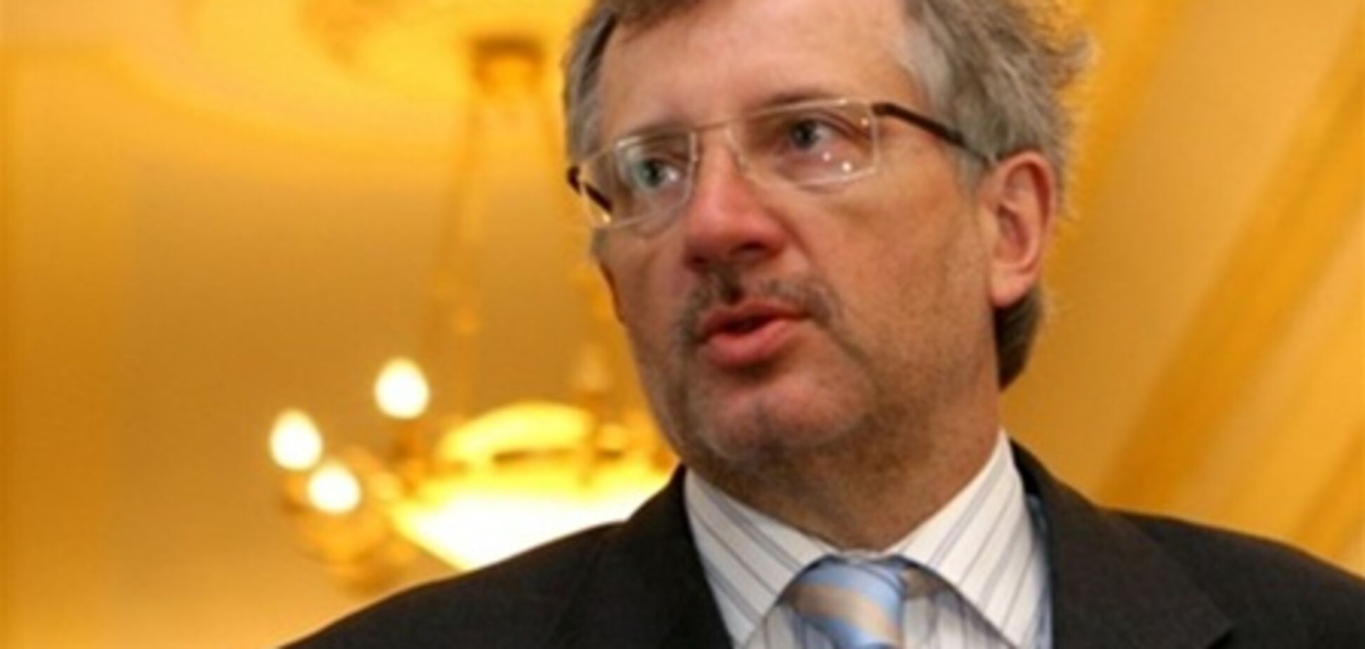 Владі доведеться довести аполітичність арешту Тимошенко - Європарламент