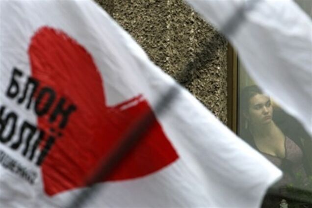 Прихильники Тимошенко бояться танків і обіцяють 200 000 чоловік підмоги