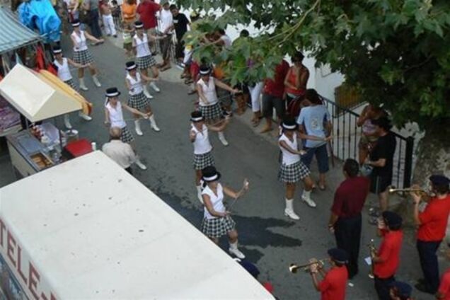 Жителі півдня Іспанії зустріли новий рік в ніч на неділю