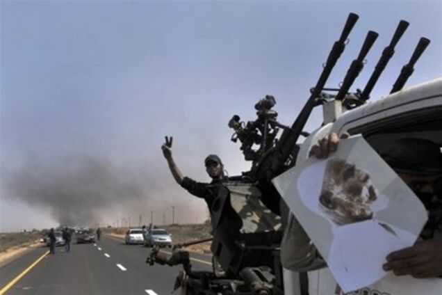 Уряд лівійських повстанців відправили у відставку