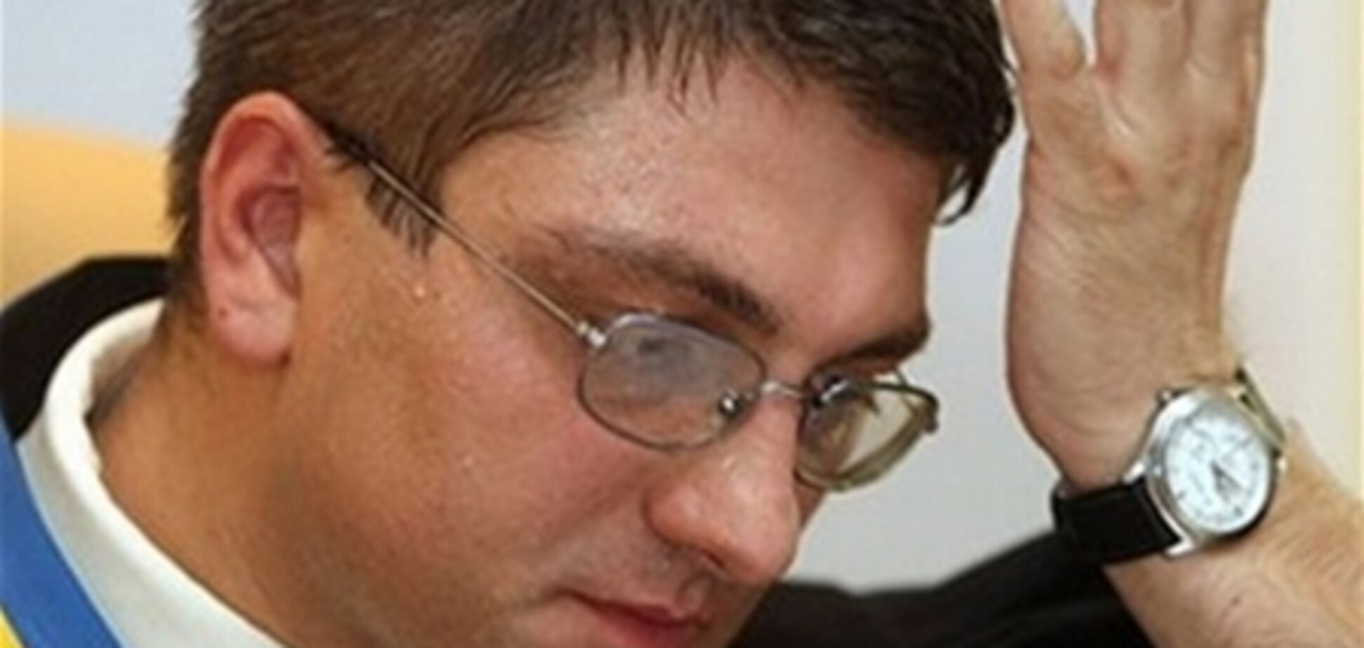 Кірєєв почав приймати документи на захист Тимошенко