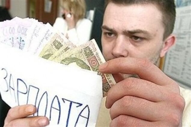 За зарплату в конвертах штрафуватимуть самих робітників