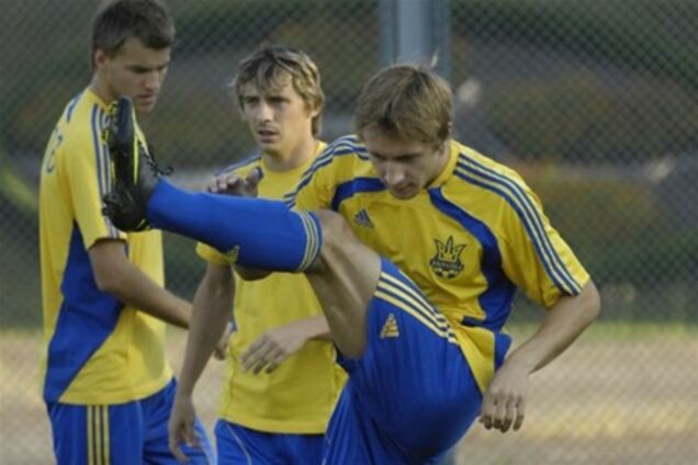 Бутко: 'Таскать мячи не заставляют'