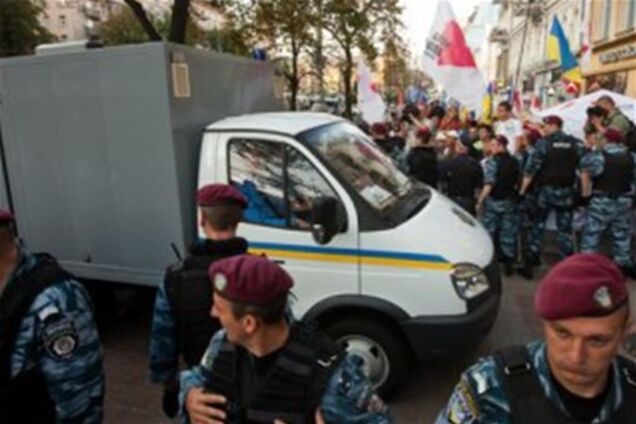 Тимошенко доставили в Печерський суд за дві години до засідання