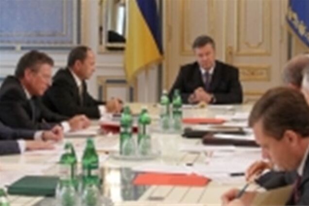 Янукович пожалеет экономических преступников, если они заплатят