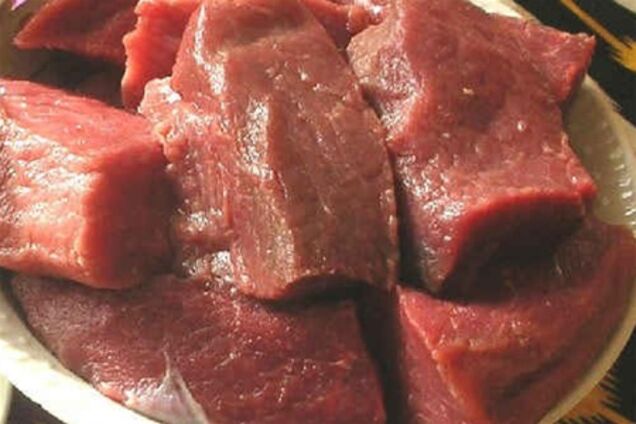 В Украине заграничного мяса станет вдвое меньше