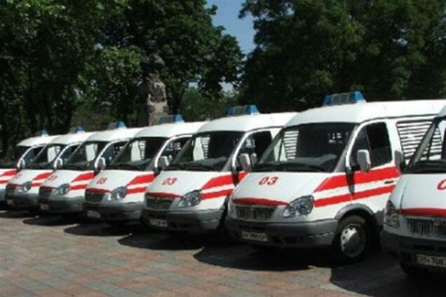 Возле палатки БЮТ в столице старушке переломали кости