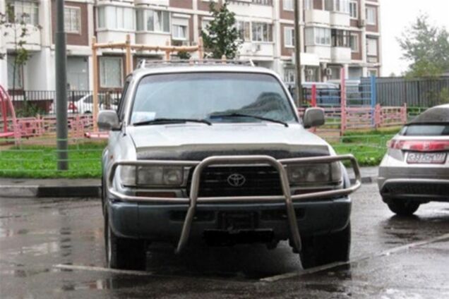 На Львовщине у депутата-регионала украли 3000 евро, автомат и золото