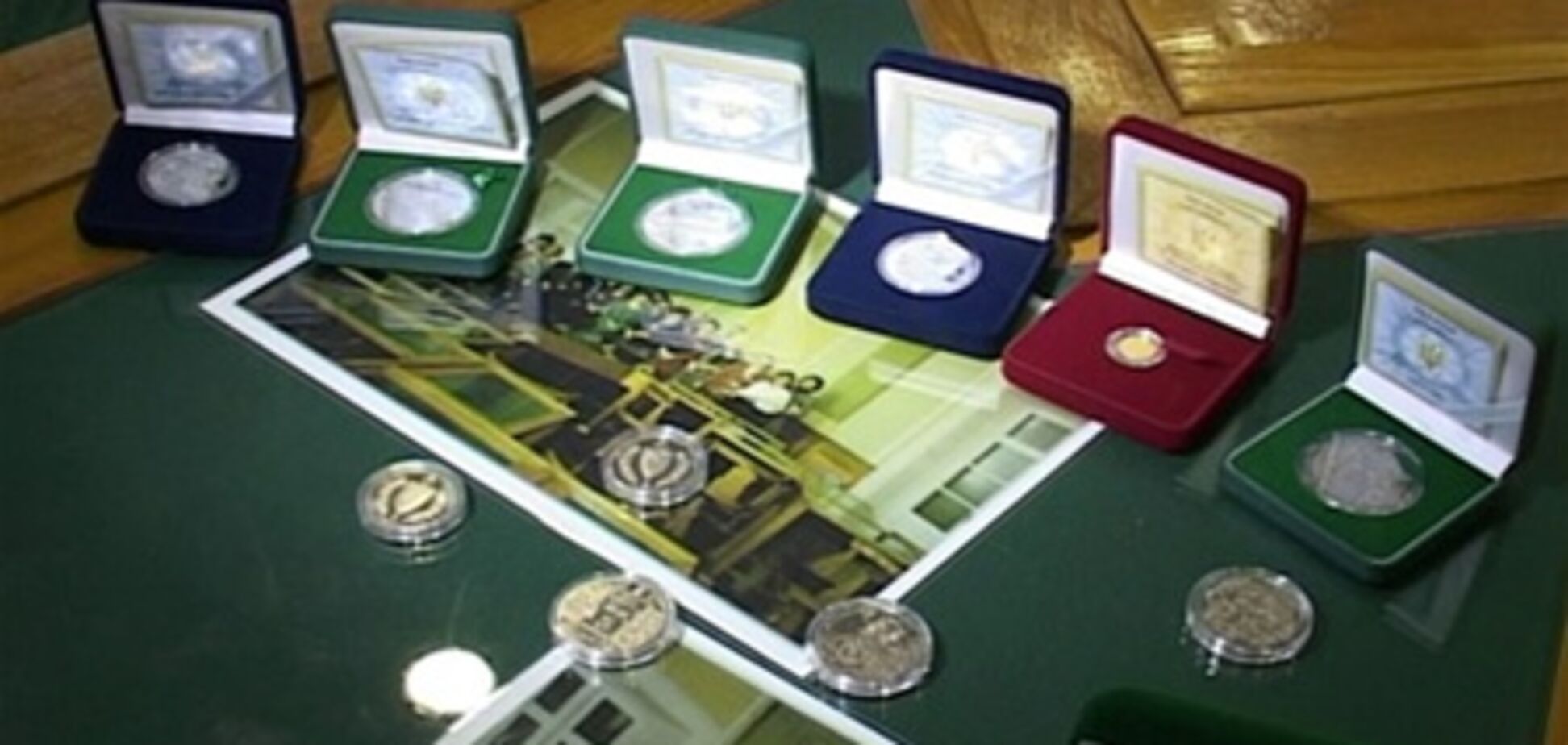 НБУ вводит в обращение полукилограммовую монету