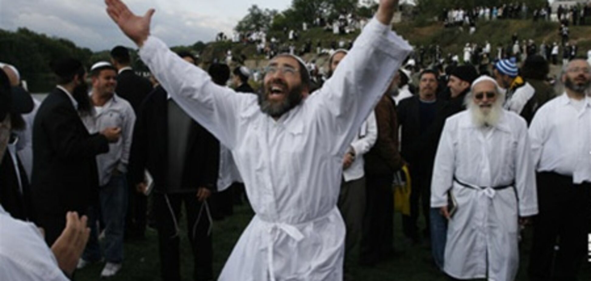 К уманским хасидам едет глава МВД Израиля