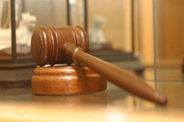 Видавництво судиться з чиновником, який під час перевірки говорив російською