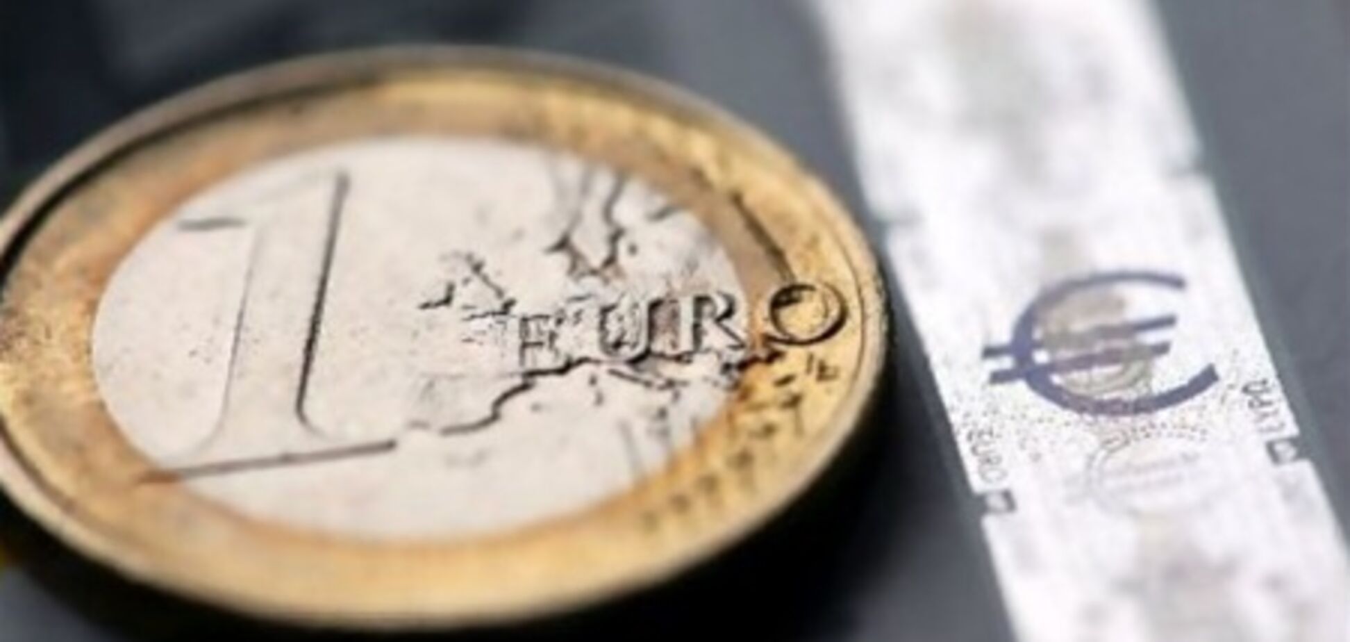 ЕС оказался в шаге от масштабного банковского кризиса