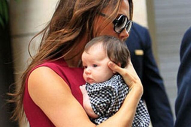 Дочка Виктории Бекхэм предпочитает Prada. Фото