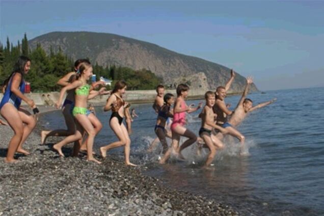 З вини вихователів у дитячих таборах протягом літа загинула дитина, є травмовані