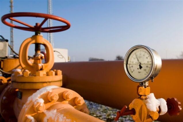 Азаров поднял вопрос о консервации ГТС