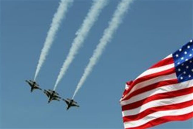 Еще один самолет упал на авиашоу в США