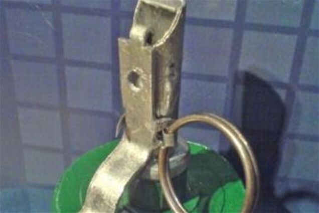 В Запорожье в аптеку подбросили гранату