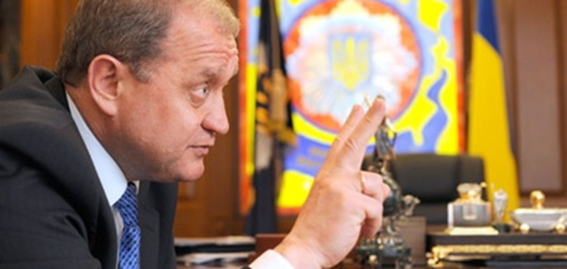 Начальника міліції Харкова звільнили за торгівлю зброєю