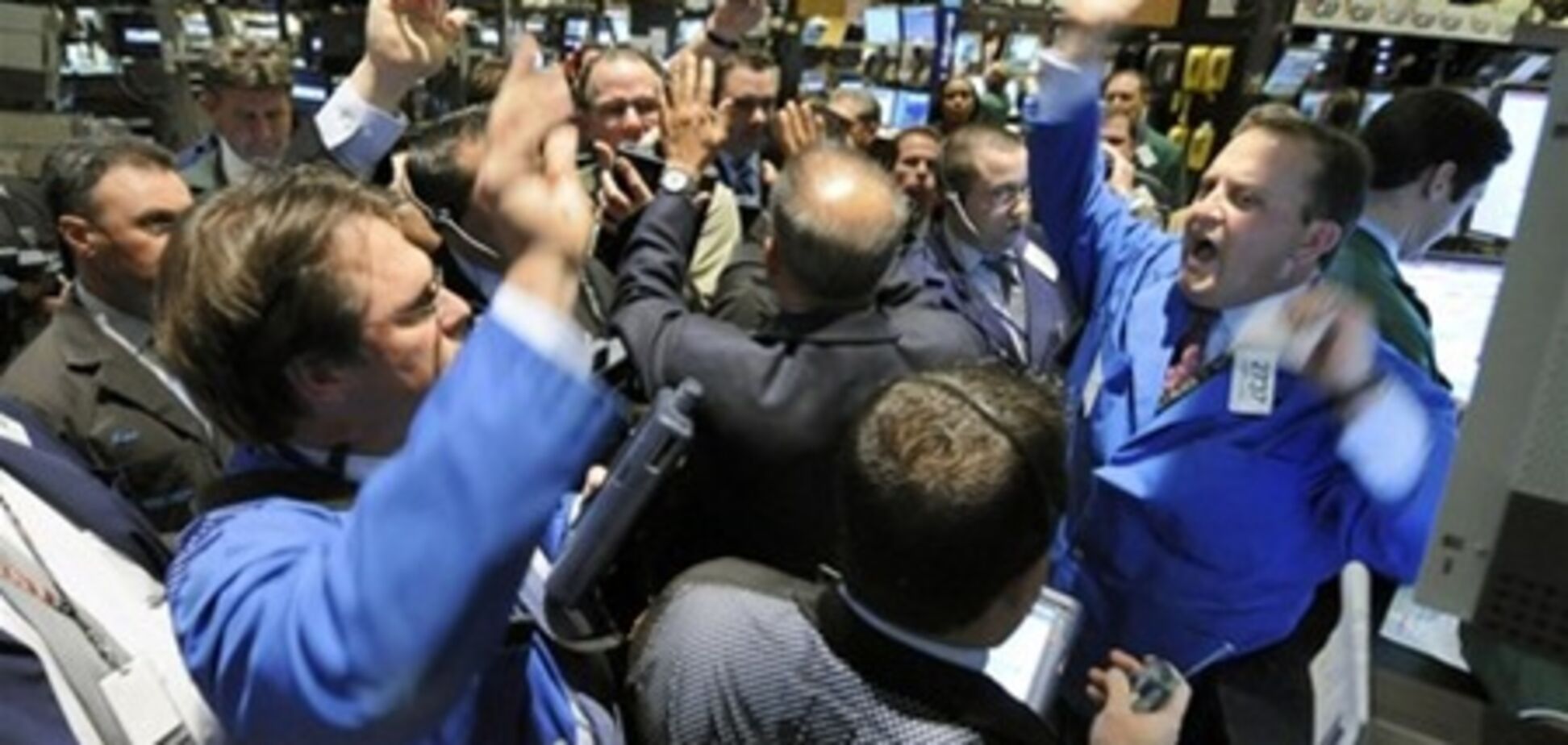 Фондовые торги в США закрылись повышением ведущих индексов