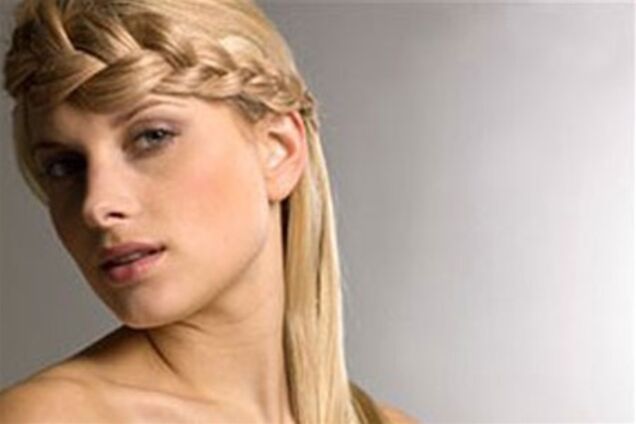 Модные прически осени-2011