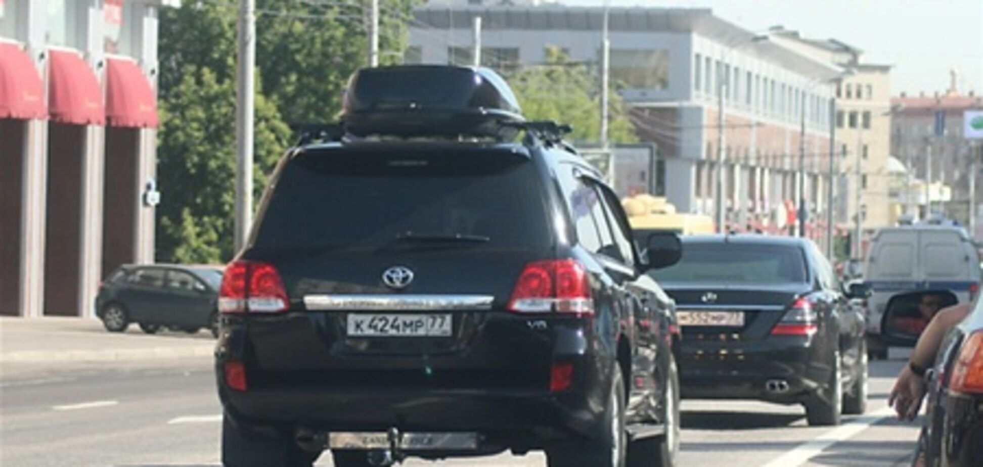 VIP-кортеж задавив чотирьох робітників по дорозі в аеропорт
