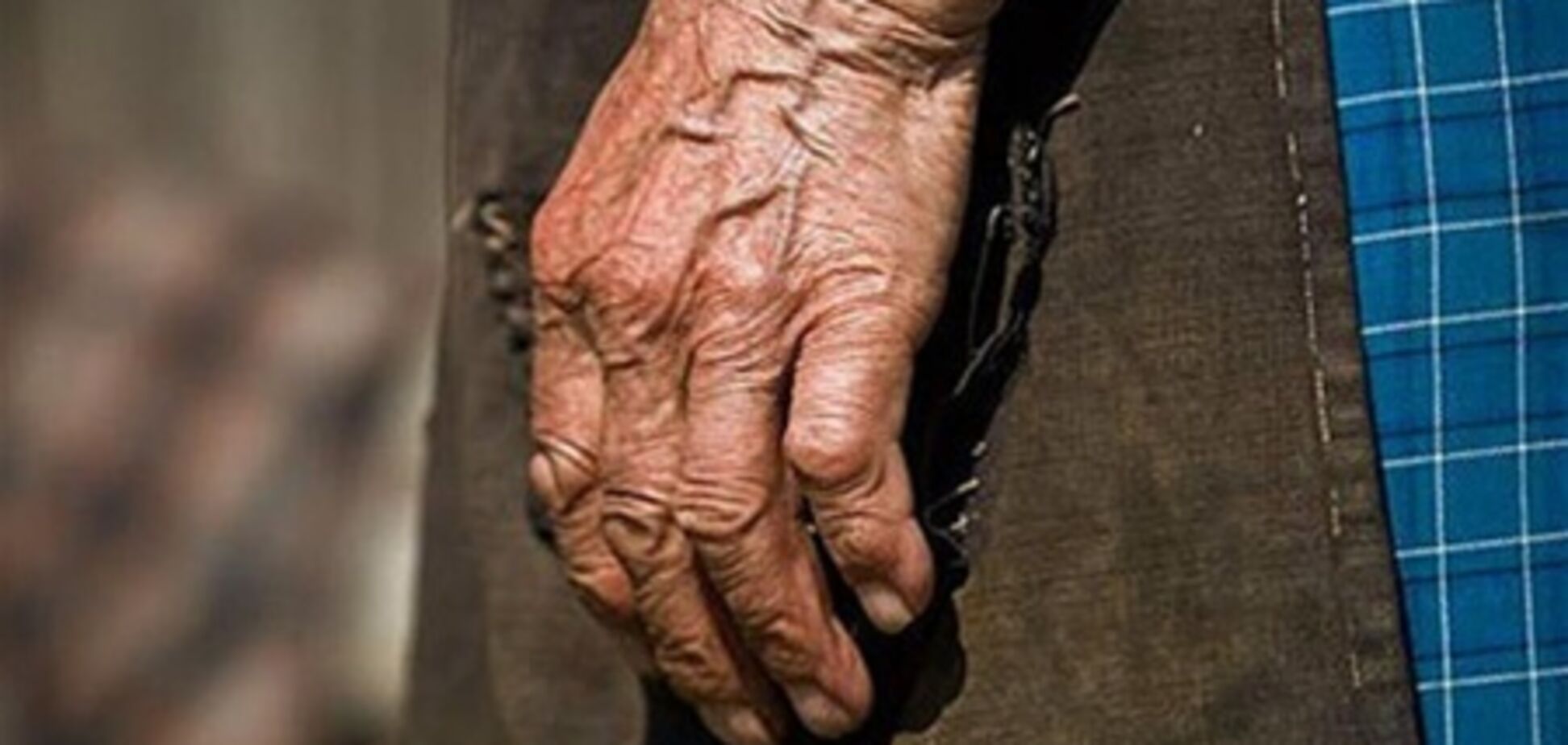 О том, что киевлянка умерла, узнали по трупному яду, просочившемуся к соседям