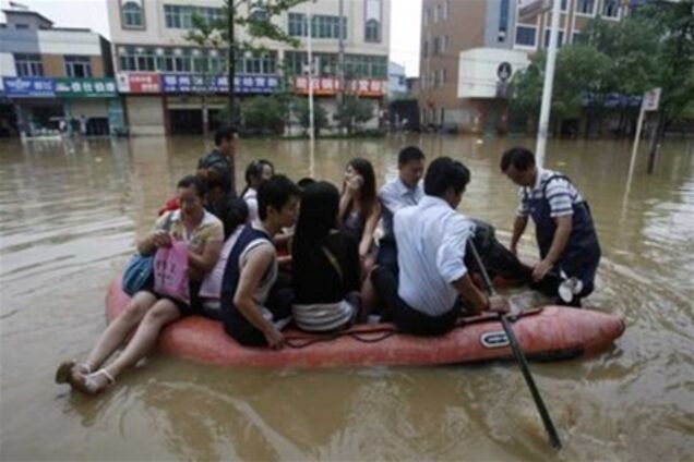 Китай страдает от самого сильного наводнения за последние 50 лет