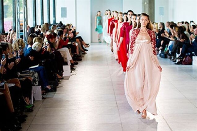 Неделя моды в Лондоне: Antonio Berardi и Temperley. Фото