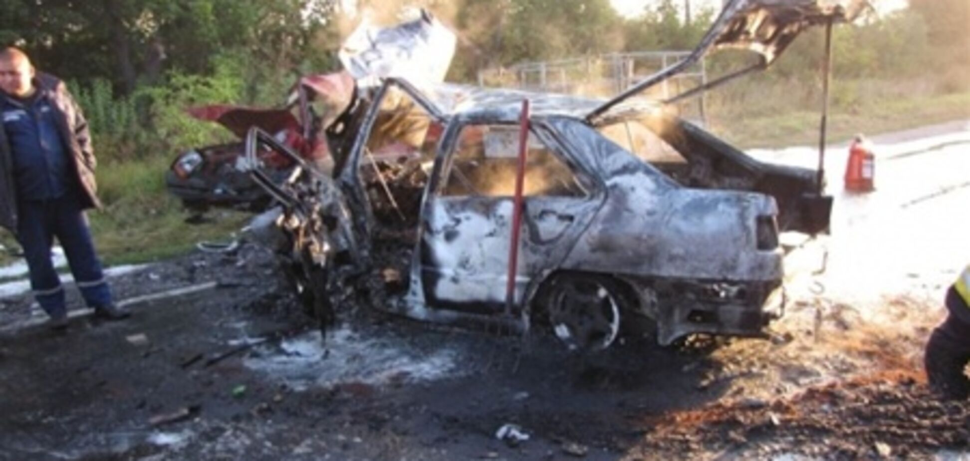 У ДТП на Хмельниччині двоє людей згоріли живцем, четверо - покалічилися