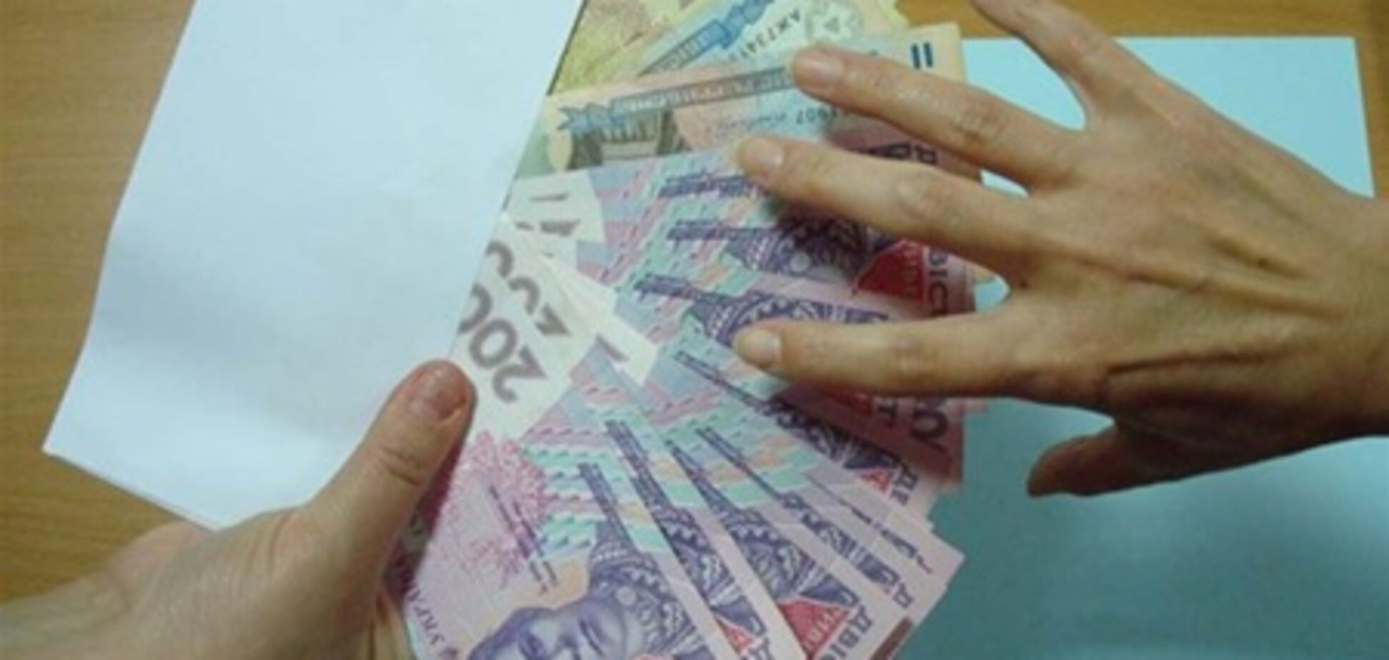 Пострадавшим на производстве ежемесячно дают 300 млн. гривен