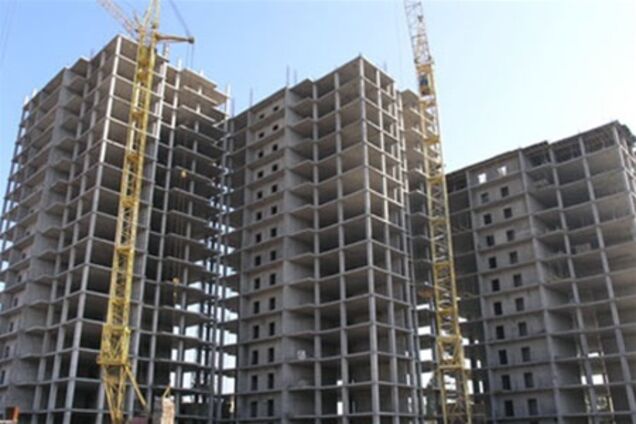 Рынок недвижимости замер в ожидании обвала гривни