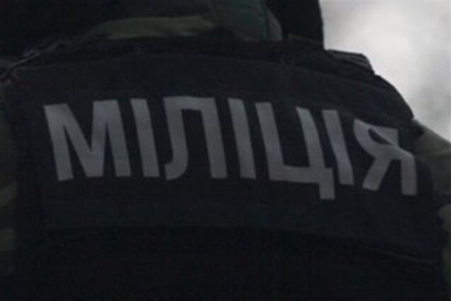 Милиция обыскала 'Фокстрот' в связи с убийством