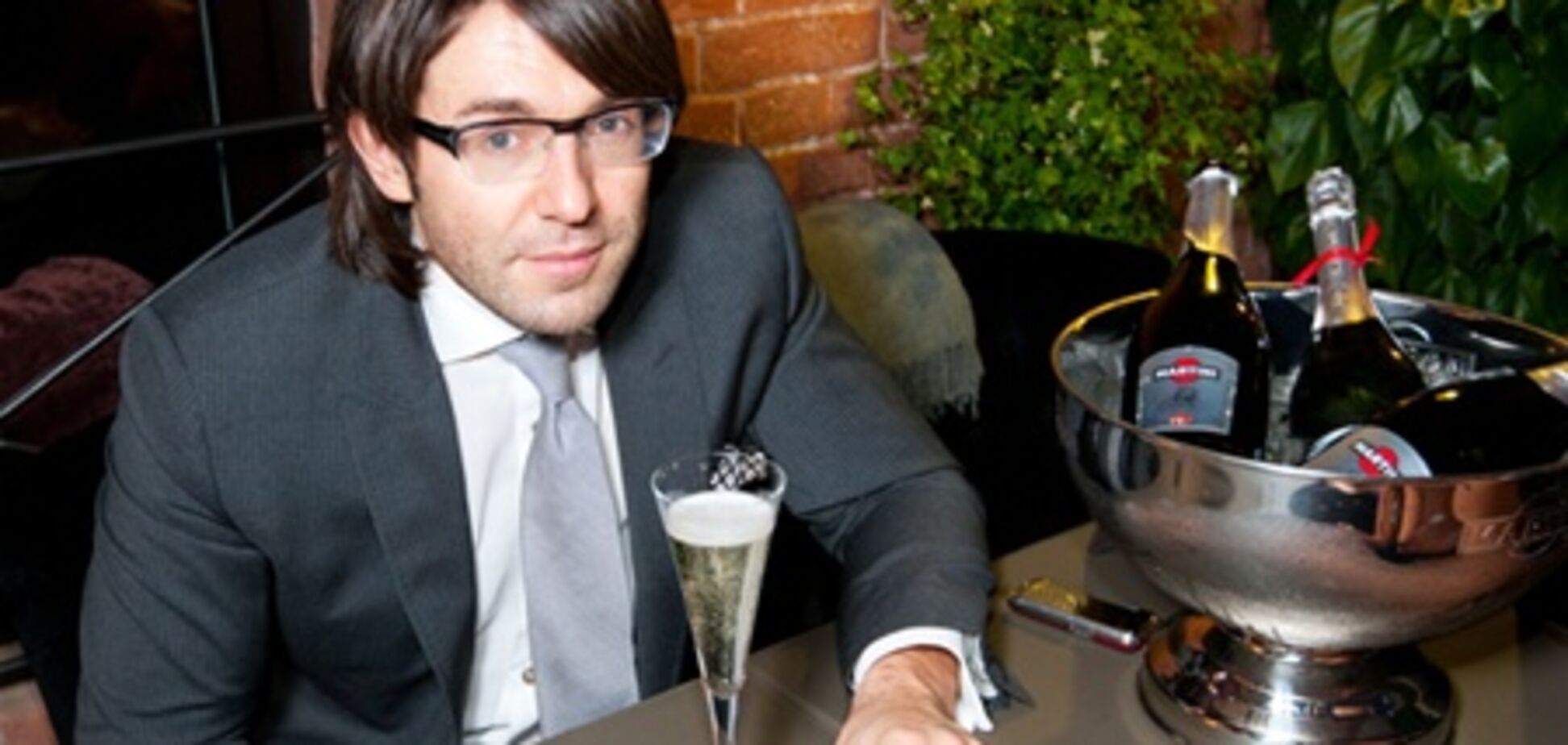 Малахов оказался в центре мужской драки