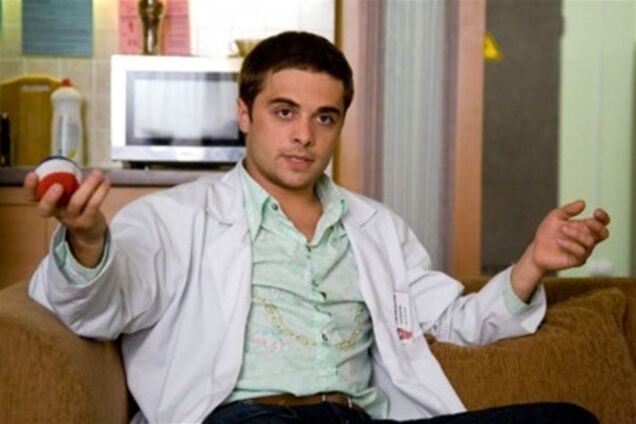 Звезда 'Интернов' - любитель матерных стихов