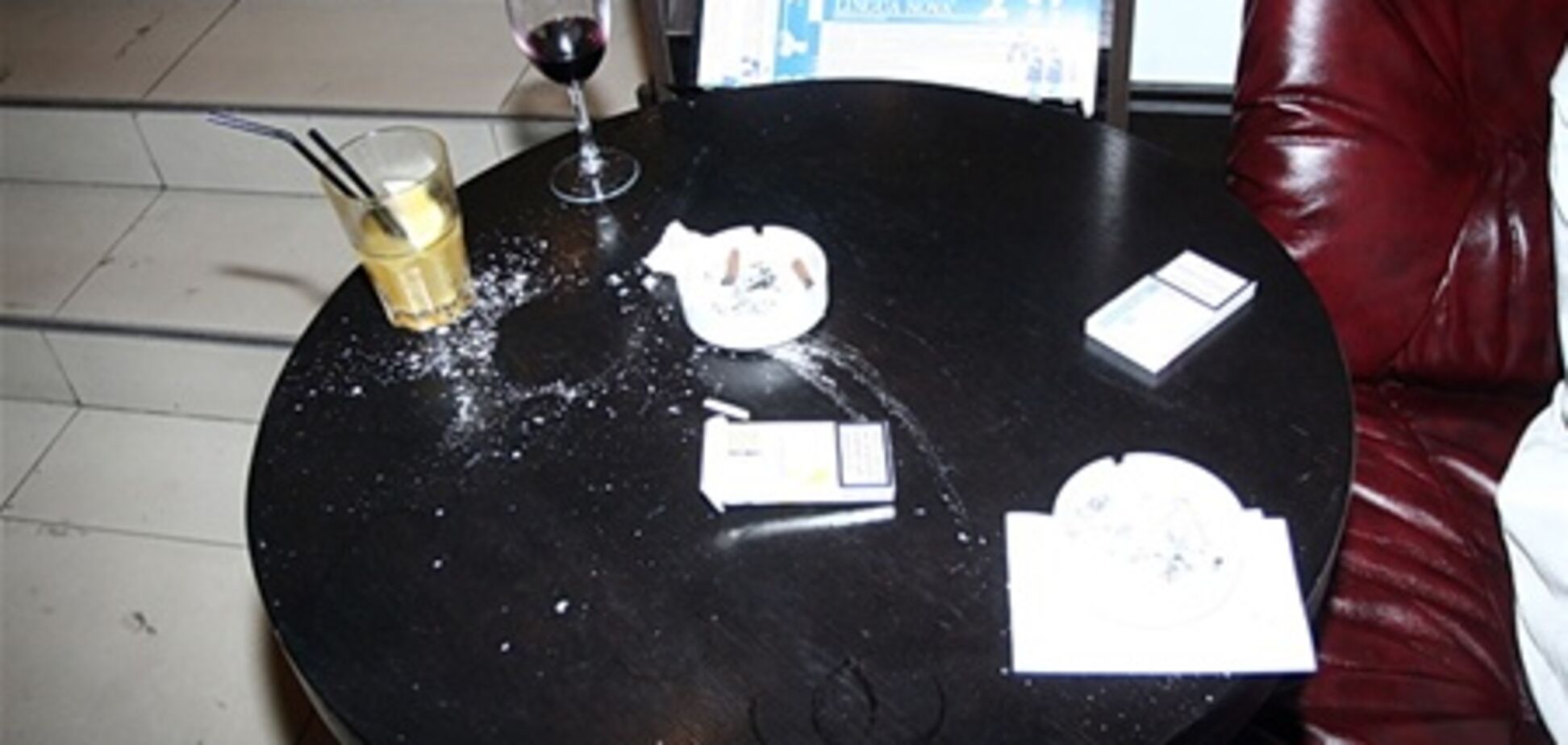 Клуб 'Тема' совсем не в тему